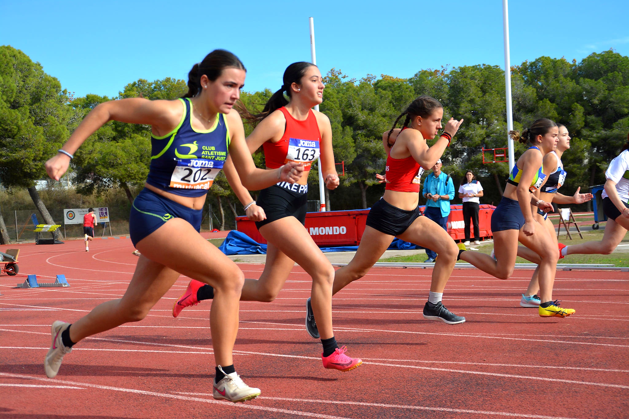 Club Atletisme Badalona - 